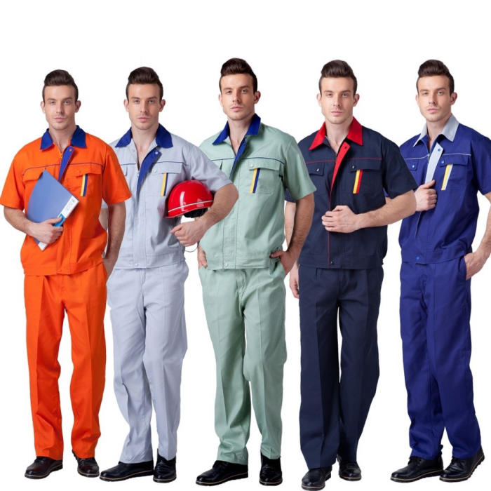 Màu sắc khiến bộ trang phục công nhân có điểm nhấn và phù hợp với môi trường làm việc